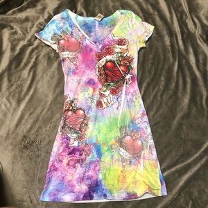 ED HARDY V NECK SHIRT L